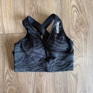 Gymshark Adapt Animal Seamless Sports Bra - Black
